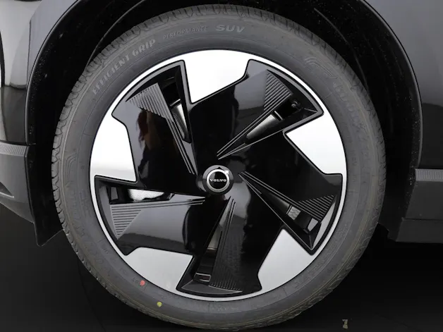 Volvo EX30 E60 Twin Plus Performance AWD