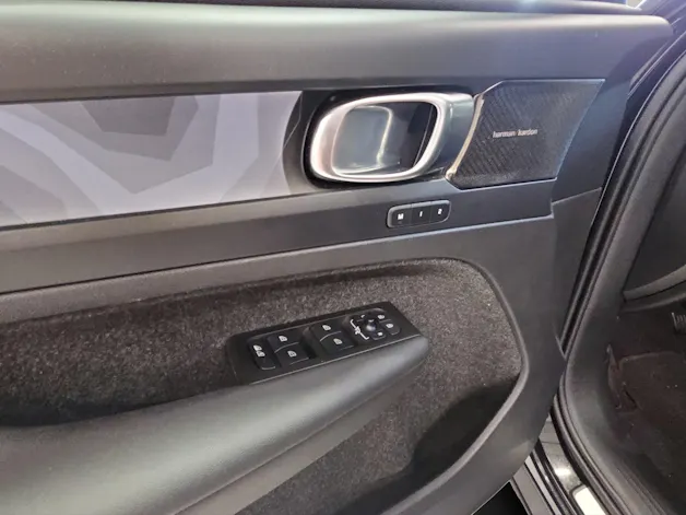 Volvo XC40 P8 Twin Ultimate AWD