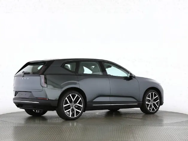 Volvo EX60 P10 Twin Ultra AWD