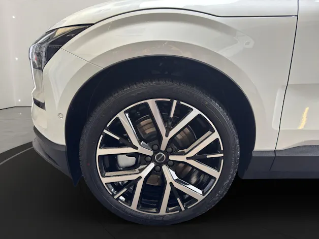 Volvo EX30 E60 Twin Ultra Performance AWD