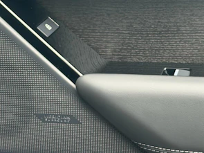 Fahrzeugbild LAND ROVER Range Rover Velar 2.0 P400e Autobiography