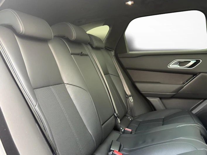 Fahrzeugbild LAND ROVER RANGE ROVER VELAR