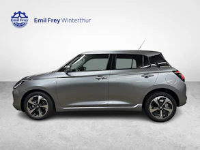 https://vehicle.imgix.net/4387978/c28f3100-46a8-4446-a313-26bbaea20875.jpg