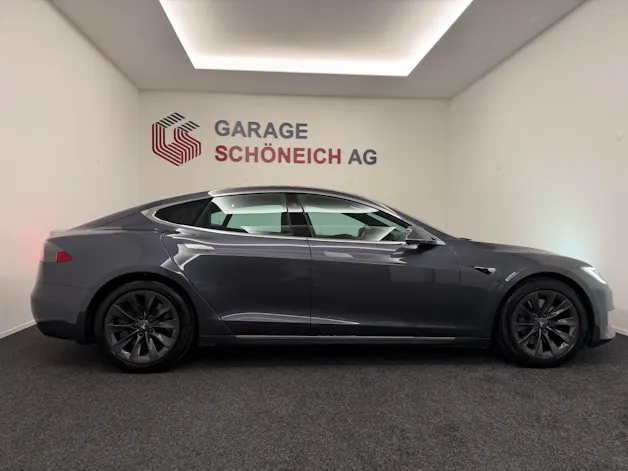 Tesla Model S 75 D