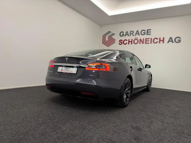 Tesla Model S 75 D