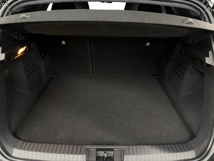 Fahrzeugbild MITSUBISHI GRANDIS