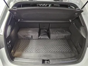 Mercedes-Benz A 250 e AMG Line