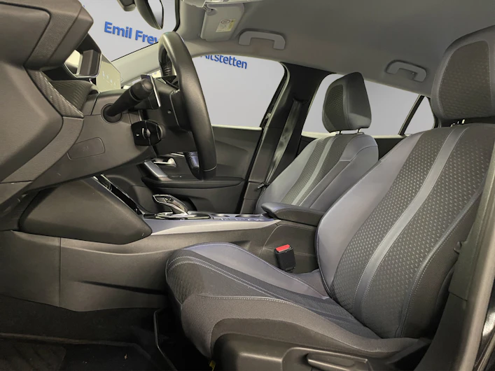 Fahrzeugbild PEUGEOT 2008