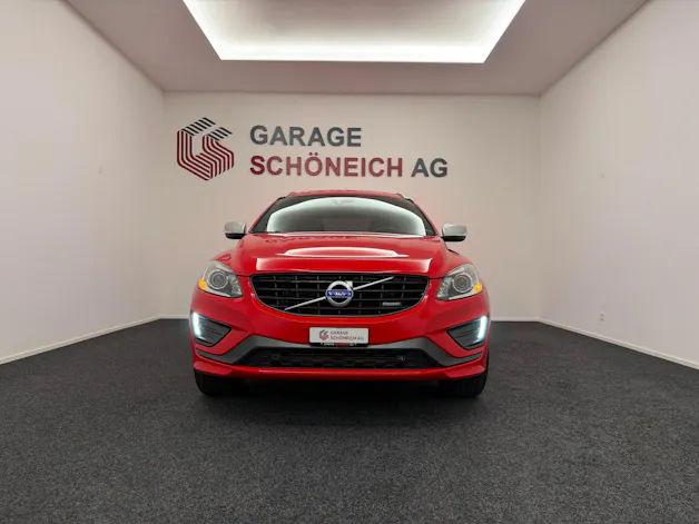 Volvo XC60 2.4 D4 Momentum R-Design AWD