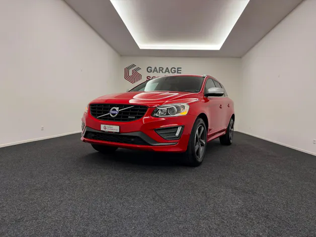 Volvo XC60 2.4 D4 Momentum R-Design AWD