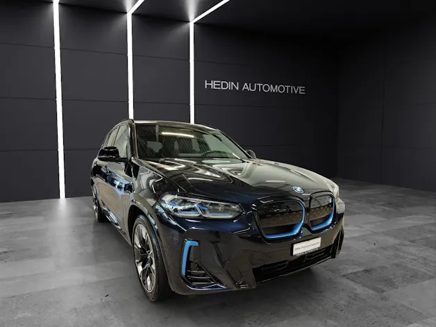BMW iX3 E-Motor MFK 16.07.2026/ Attraktiven Leasingzinssatz ab 1,9 % bei Abschluss einer BMW Fahrzeugversicherung