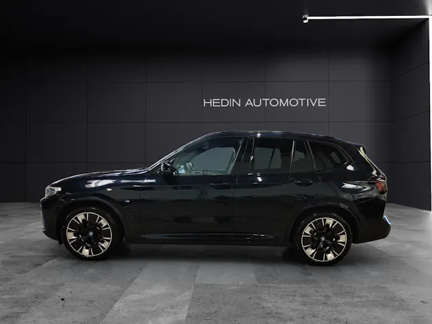 BMW iX3 E-Motor MFK 16.07.2026/ Attraktiven Leasingzinssatz ab 1,9 % bei Abschluss einer BMW Fahrzeugversicherung