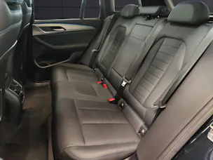 BMW iX3 E-Motor MFK 16.07.2026/ Attraktiven Leasingzinssatz ab 1,9 % bei Abschluss einer BMW Fahrzeugversicherung