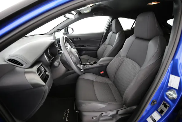 Toyota C-HR 2.0 VVTi HSD Trend