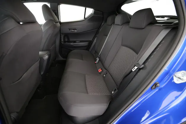 Toyota C-HR 2.0 VVTi HSD Trend
