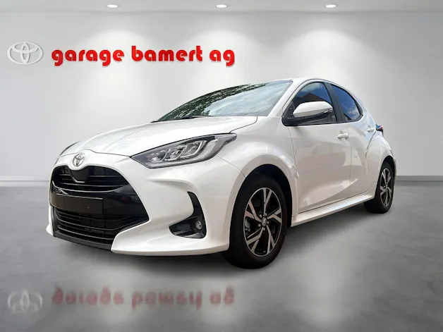 Toyota Yaris 1.5 VVT-i HSD Trend