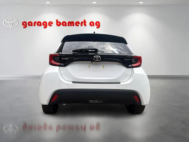 Toyota Yaris 1.5 VVT-i HSD Trend