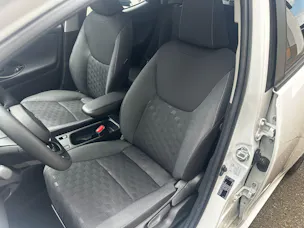 Toyota Yaris 1.5 VVT-i HSD Trend