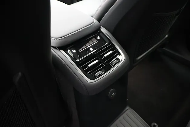 VOLVO XC90 2.0 T8 TE Black Edition eAWD
