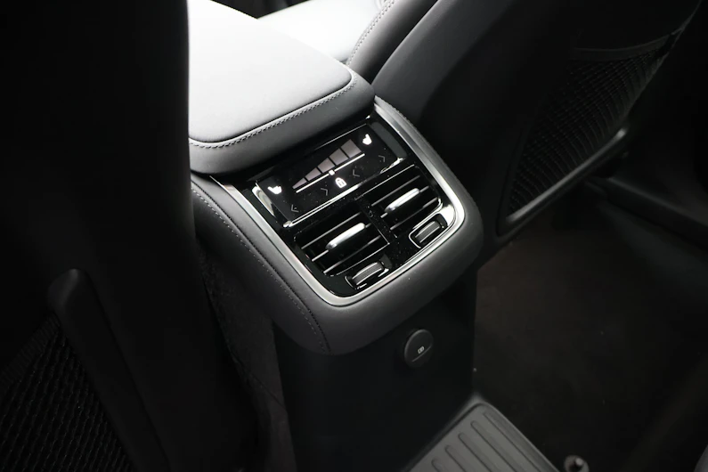 immagine del veicolo VOLVO XC90