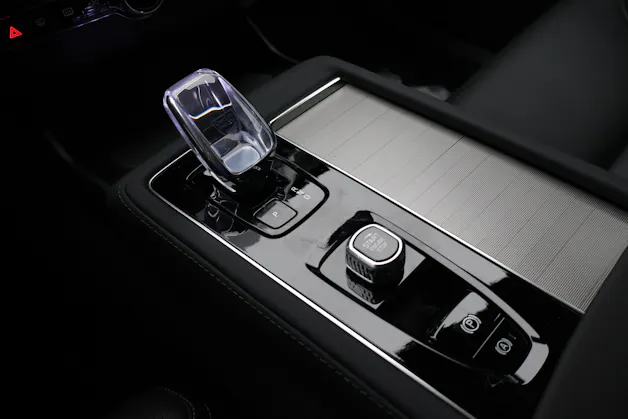 VOLVO XC90 2.0 T8 TE Black Edition eAWD
