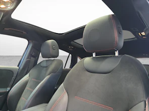 image du véhicule MERCEDES-BENZ GLA 250 4MATIC AMG Line