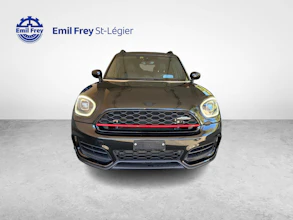 https://vehicle.imgix.net/4388128/8c115fe3-6e4f-4800-a76c-339db062d37b.jpg