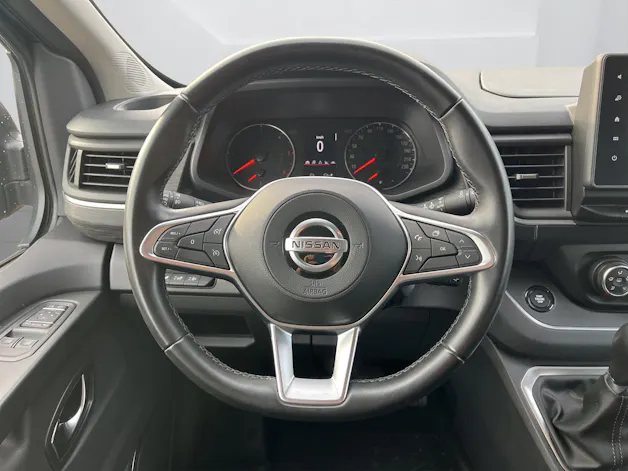 Nissan NV300 Kombi 2.8t L1H1 2.0 dCi 170PS Tekna 8-Plätzer AT