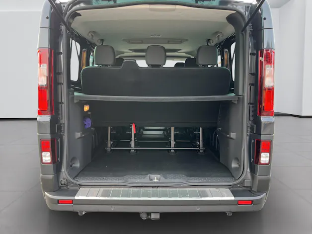 Nissan NV300 Kombi 2.8t L1H1 2.0 dCi 170PS Tekna 8-Plätzer AT