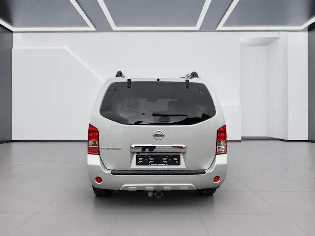 Nissan Pathfinder 3.0 V6 dCi LE 7-Plätzer AT