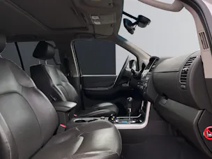 Nissan Pathfinder 3.0 V6 dCi LE 7-Plätzer AT