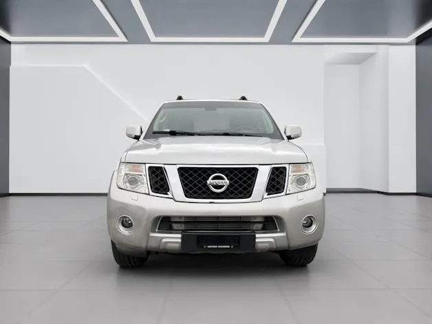 Nissan Pathfinder 3.0 V6 dCi LE 7-Plätzer AT