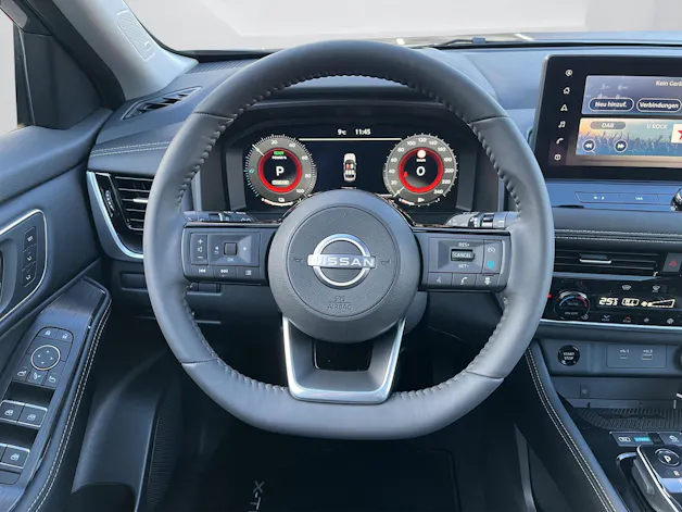 Nissan X-Trail 1.5 VC-T Tekna+ e-4orce 5-Plätzer