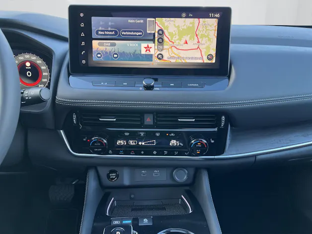 Nissan X-Trail 1.5 VC-T Tekna+ e-4orce 5-Plätzer