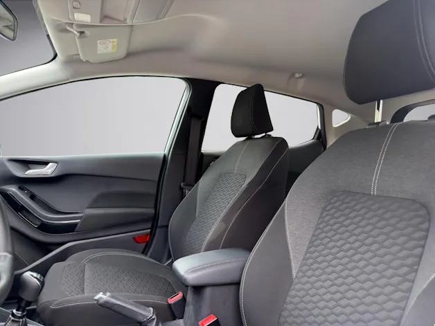 Ford Fiesta 1.0 EcoB Hybrid Titanium
