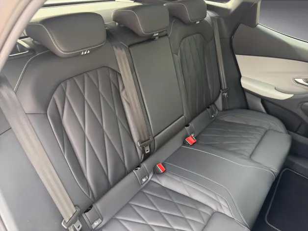 Ford Explorer Extended Range Premium