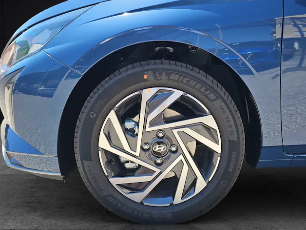 Hyundai i20 1.0 T-GDi Amplia