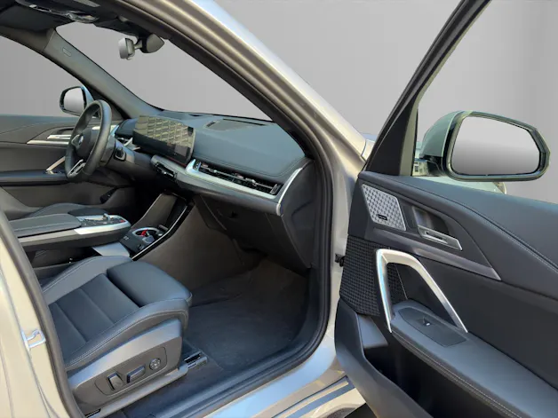 BMW iX1 30 xDrive M-SportPaket Pro