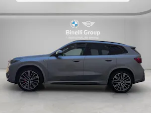 BMW iX1 30 xDrive M-SportPaket Pro