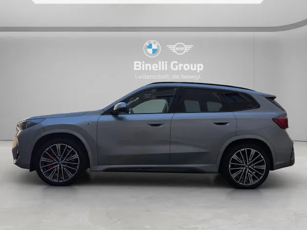 BMW iX1 30 xDrive M-SportPaket Pro