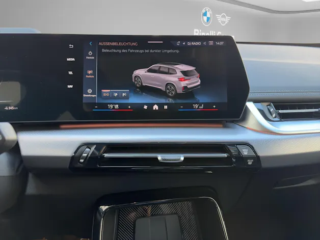 BMW iX1 30 xDrive M-SportPaket Pro