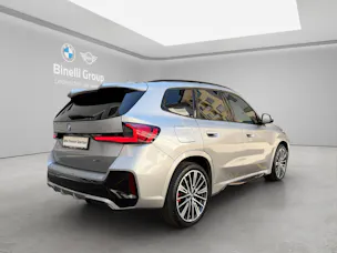 BMW iX1 30 xDrive M-SportPaket Pro
