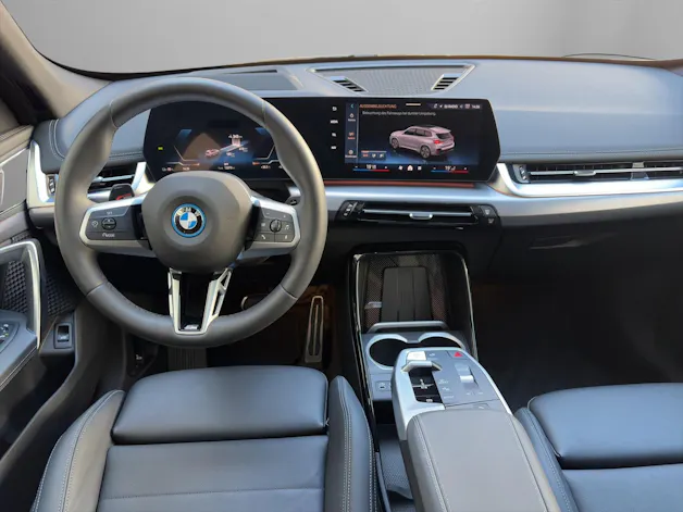 BMW iX1 30 xDrive M-SportPaket Pro