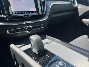 Volvo XC60 2.0 B5 MH Plus Dark AWD