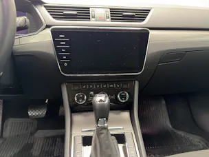 SKODA Superb Combi 2.0 TDI 200 Style 4x4 DSG
