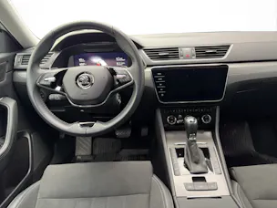 SKODA Superb Combi 2.0 TDI 200 Style 4x4 DSG