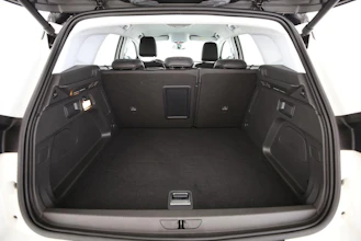 https://vehicle.imgix.net/4388245/dec9325c-3361-46a6-9b26-2f6c9d9020c3.jpg