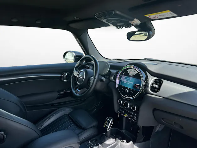 Mini F56 Cooper SE