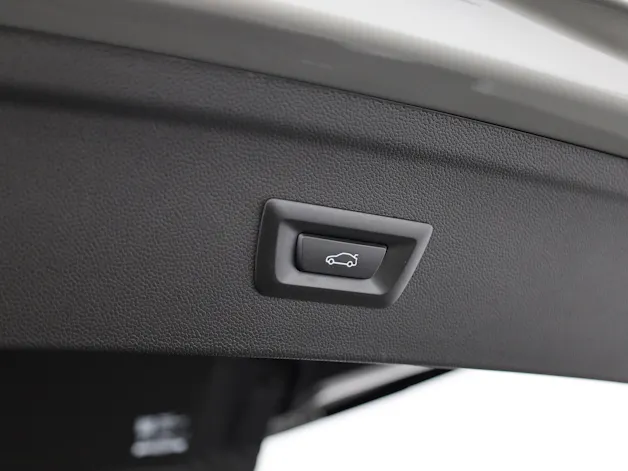 BMW iX xDrive60