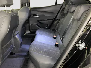 Peugeot 2008 1.2 Hybrid 145 GT